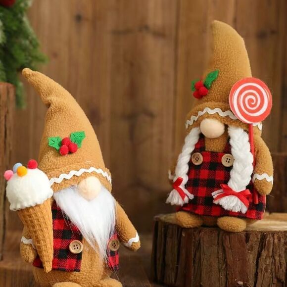 SET OF 2 FEMALE AND MALE GINGERBREAD GNOMES - Picture 1 of 2
